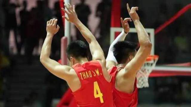 7月20中国男篮vs埃及 精彩对决！中国男篮迎战埃及